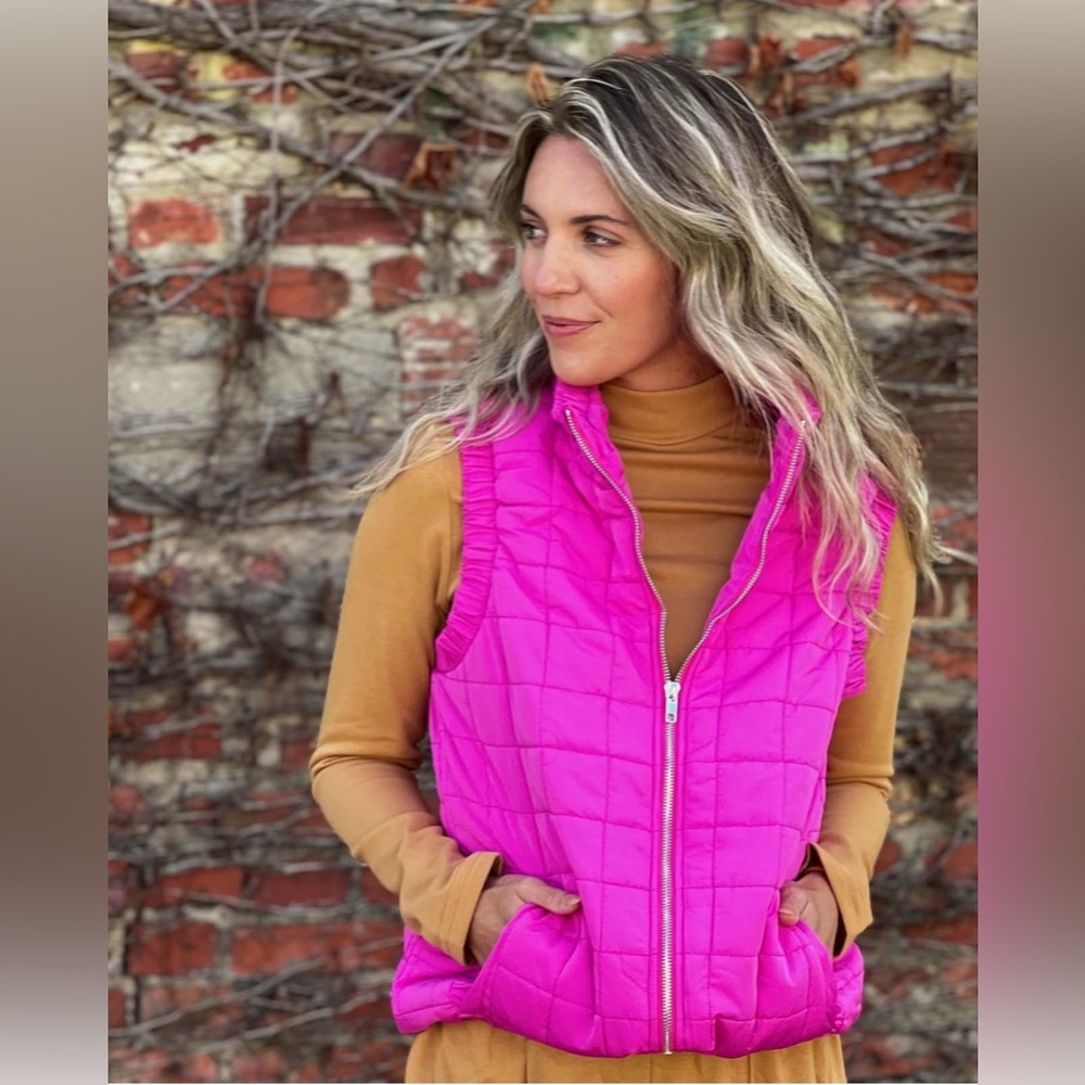 TCEC Pink Ruffle Vest Small - Picture 2 of 8